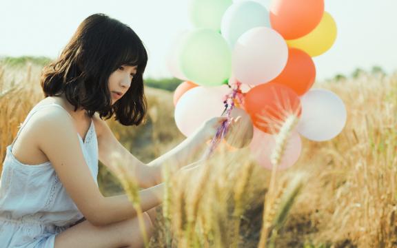特仑苏一箱10盒和12盒差别(特仑苏纯牛奶16盒一箱是正品吗？)