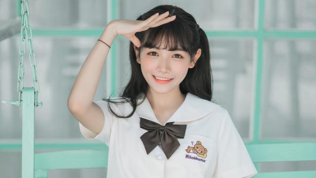 十秒快速催大便的动作(我要三个月减15公斤,请来帮帮我~~~)