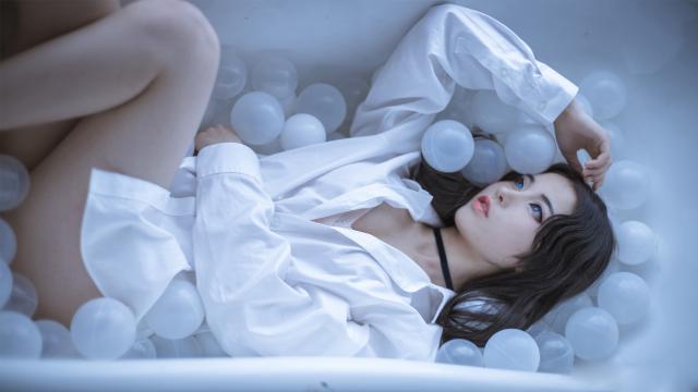 明矾净水原理离子方程式(明矾净水的原理的化学方程式怎么写)