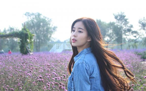 早上吃苹果有什么好处(早上空腹吃苹果好不好)