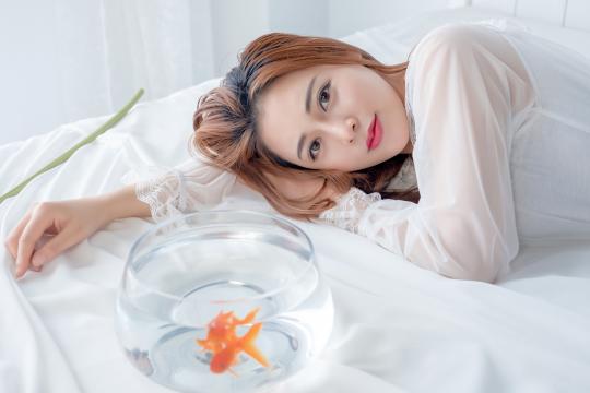 皮肤怎么才能越来越白(皮肤怎么变白最快方法)