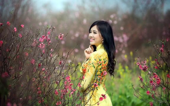 蜂王浆啥时候吃最好(蜂王浆什么时候吃最好)