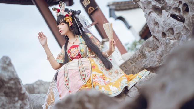 槐花蜜和枣花蜜的区别(槐花蜜和枣花蜜哪种更好)
