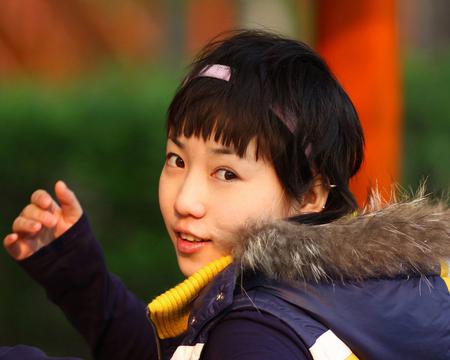 玉镯子怎么鉴定好坏(玉镯子怎么鉴别好坏？)
