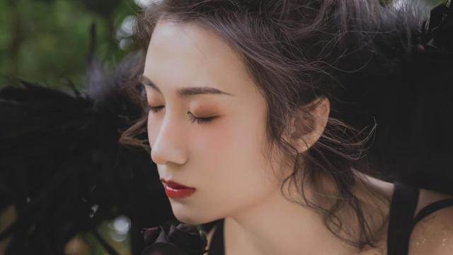 纯梨膏和秋梨膏的区别(秋梨膏贵的和便宜的有区别吗？)