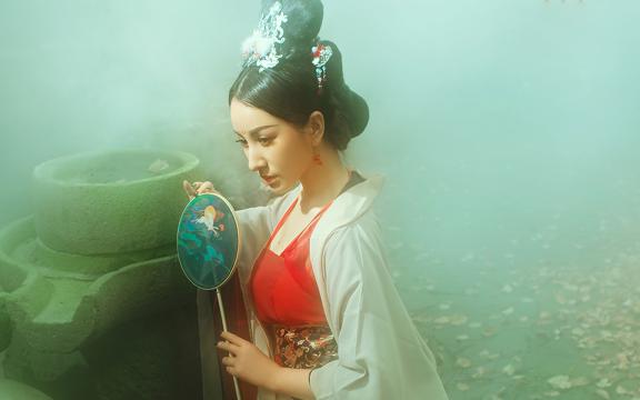 怎样做荷包蛋不散不起沫(荷包蛋怎么煮才能完整)
