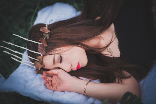 泡泡水怎么做的和外面卖的一样(怎样制作泡沫水吹泡？)