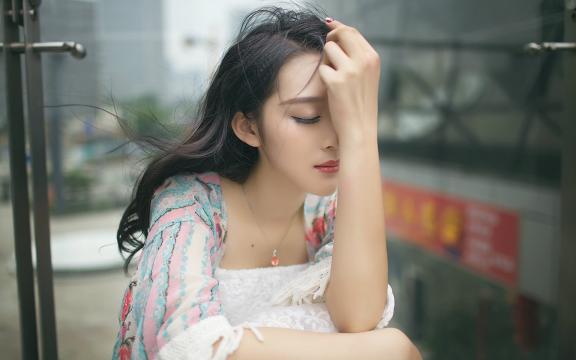 怎么做蒜香排骨(蒜香排骨做法王刚？)
